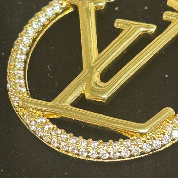Louis Vuitton Hoop Gold Earrings with Simulated Diamonds. - Picture 4 of 8